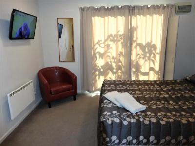Bealey Avenue - 78
