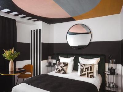 Maisons du Monde Hôtel & Suites - La Rochelle Vieux Port - 92