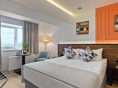 DoubleTree by Hilton Bucharest Unirii Square - 2