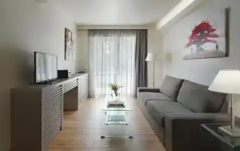 Blazer Suites - 38