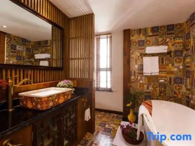 Huage - 116