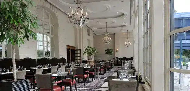 Waldorf Astoria Versailles - Trianon Palace - 15