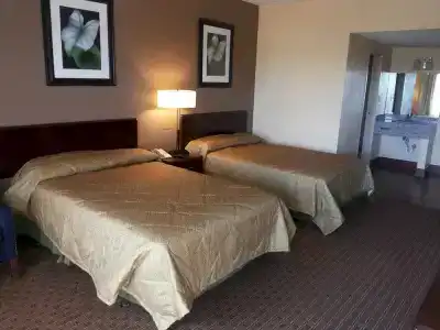 Diamond Inn & Suites - 21
