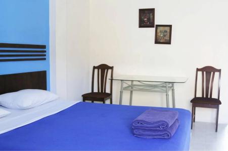 18 Coins Cafe & Hostel - 5