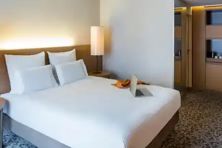 Pullman Basel Europe - 52