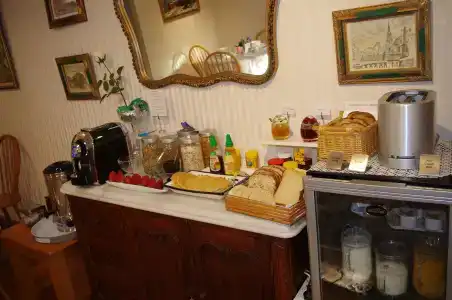 Astoria Retreat - 7