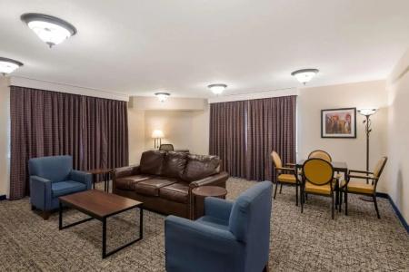 Best Western Winners Circle - 133