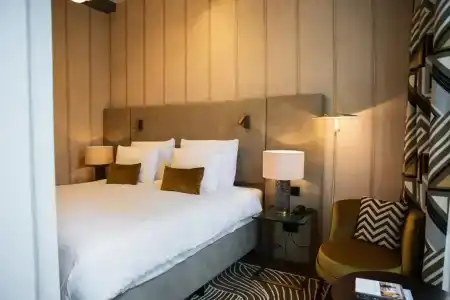 Ambassade - 6