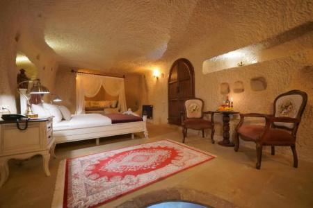 Maya Cave - 125