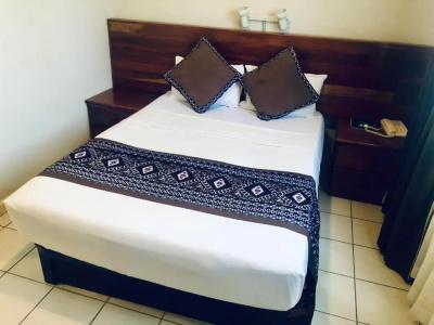 Smugglers Cove Beach Resort & - 63