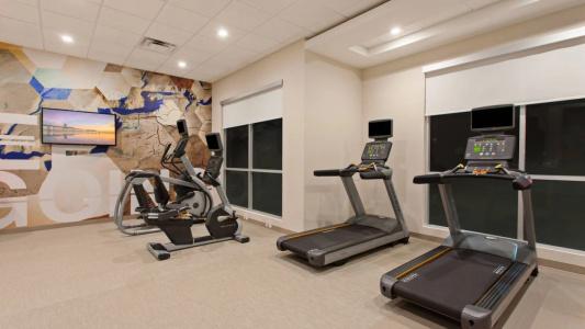 SpringHill Suites by Marriott Orange County - 8