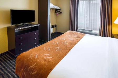Med City & Suites - 32