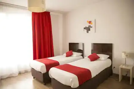 Alezan Hôtel & Résidence - 2