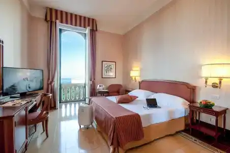 Grand Royal - 4
