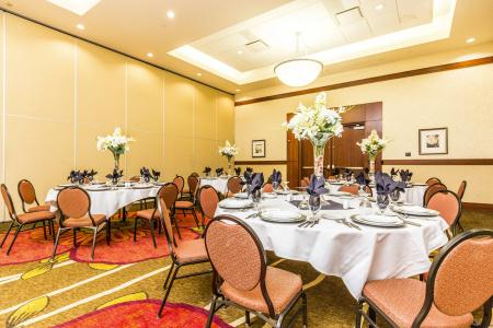 Hilton Garden Inn - 31