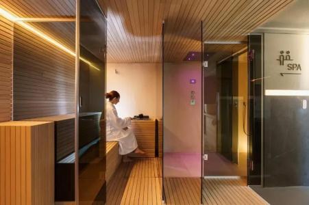 Meo Design Suites & Spa - 15