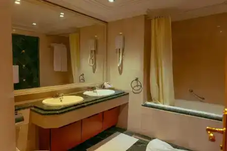 Novostar Nahrawess Thalasso and Aquapark - 5