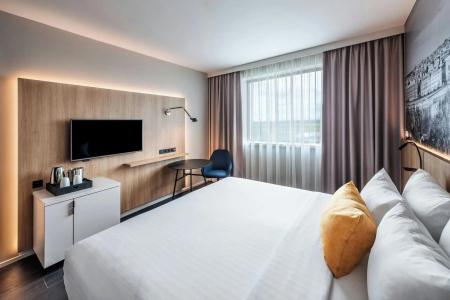 Courtyard by Marriott Prague Airport - 2