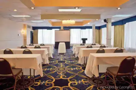 Holiday Inn Miami International Airport, An Ihg - 9