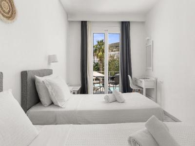 Polos Paros - 120