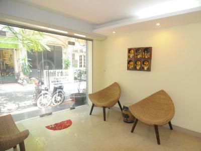 Iris Boutique - 6