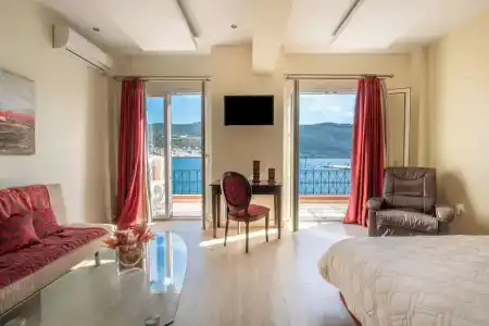 Samos City - 184