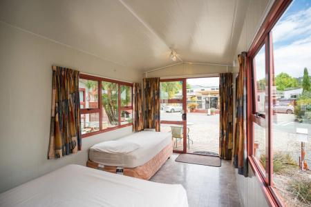 Nelson City Top 10 Holiday Park - 4