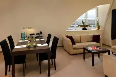Metropolitan by Flemings - 36