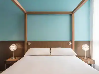 ibis Styles La Rochelle Centre - 2