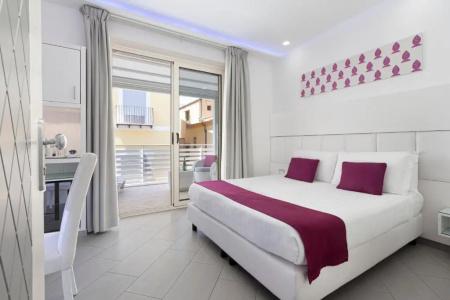 Tasso Suites & Spa - 56