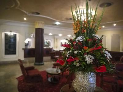 Carlsbad Plaza Medical Spa & Wellness - 1