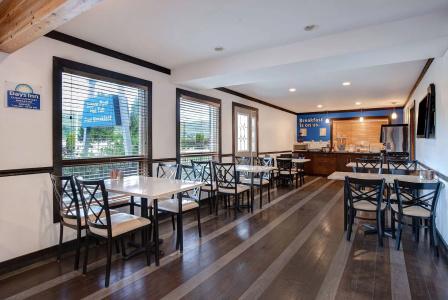 Days Inn by Wyndham - 23
