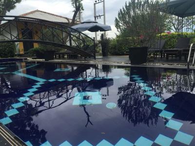 Lake Villa Resort - 7