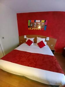Kyriad Nîmes Ouest A9 - 72