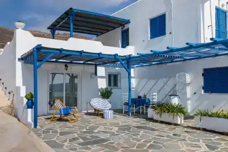 Sea View Studios - 26