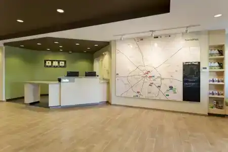 TownePlace Suites by Marriott South/Hamburg Place - 10