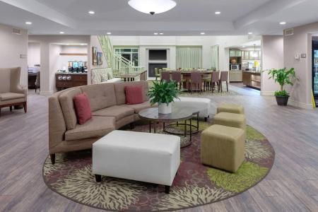 Homewood Suites by Hilton - 1