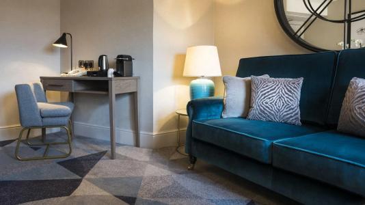 Sloane Place - 35