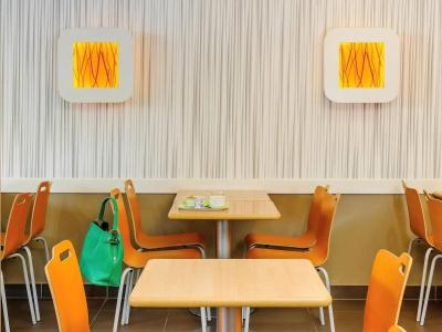ibis budget Lugano Paradiso - 12