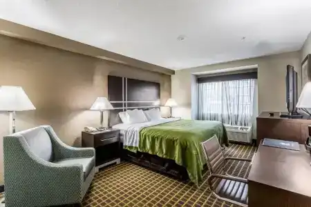 Quality Inn & Suites I-10 - 29
