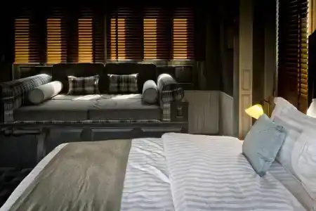 Reverie Siam - 36