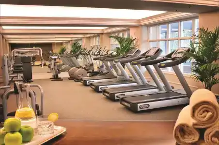 Fairmont - 18