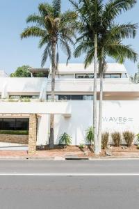 Waves - 0