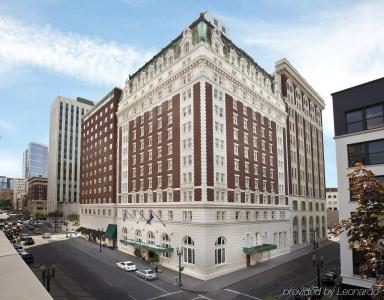 The Benson Portland, Curio Collection by Hilton - 35