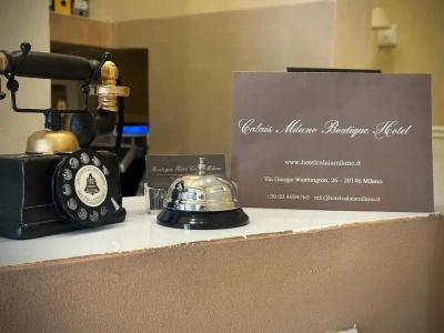 Boutique Calais Milano - 58