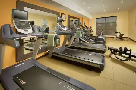 Hilton Garden Inn - 22