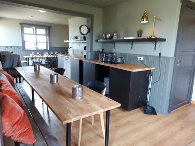 Riverfront Boutique - 8