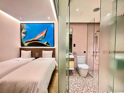 Lion Peak Raffles - Staycation Approved - 75