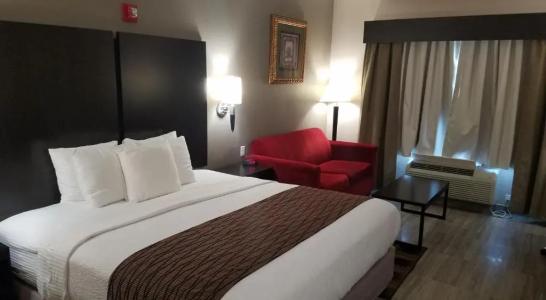 Best Western Plus Heritage Inn - 58
