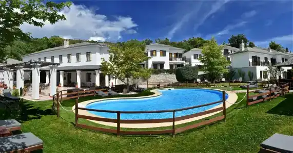 Pelion Resort - 8